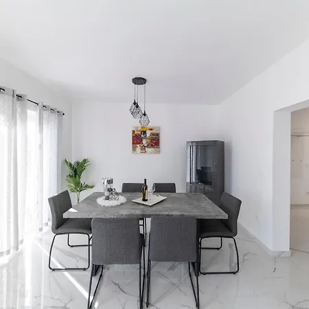 شقة Penthouse Laurus