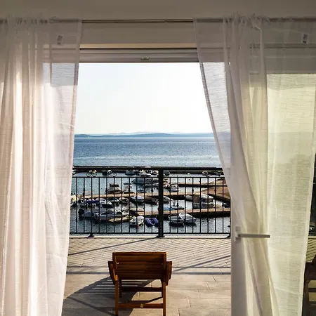Appartement Penthouse Laurus *